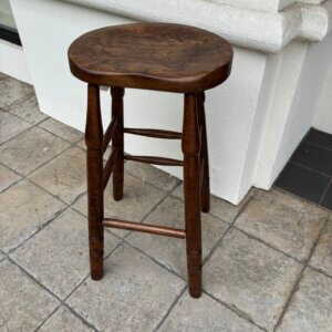 #9998 English Bum Stool