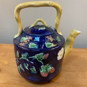 English Majolica teapot #JB15