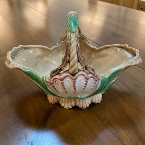 Majolica basket #SW101