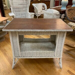 American wicker table #162