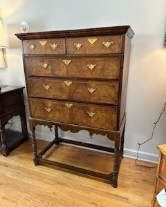 KM115 English Jacobean Chest on Stand