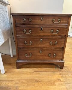 #KM 122. English Chest c1800s