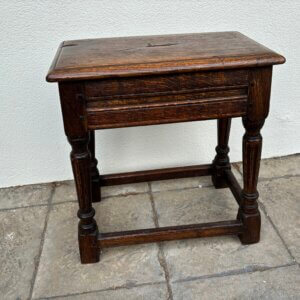 #157KM English Joint Stool