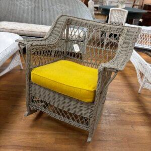 KN517 c1900-20 American Wicker Bar Harbor Rocker