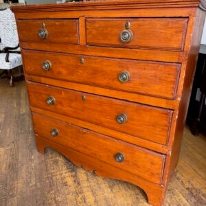 KN826. 19th C Virginia Pine Chest of Drawers