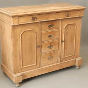 KN6-32 English Pine Dresser Base